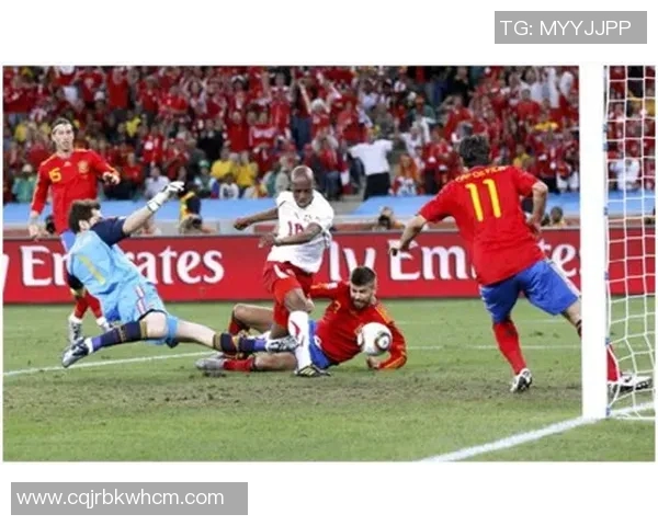 足球巨星C罗精彩瞬间集锦更多高清图片尽在这里