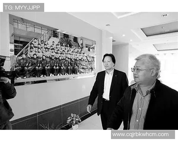 武汉羽毛球队团队协作新模式探讨与热议推动竞技水平提升